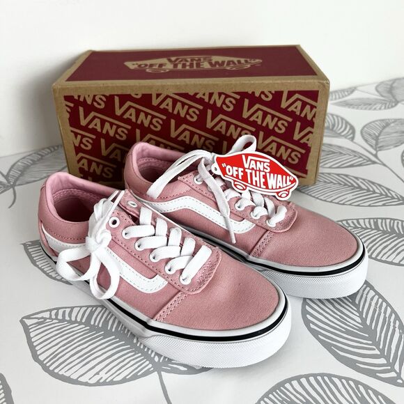 Vans Ward Shoes Old Skool Skater Powder Pink Girls Size 13 NEW - Picture 1 of 5